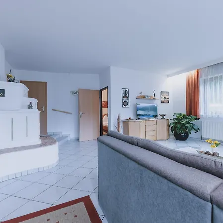 Lakeside Plattner By We Rent, Summercard Included Apartment