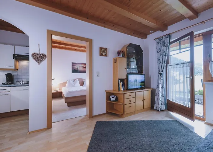 Lakeside Plattner By We Rent, Summercard Included